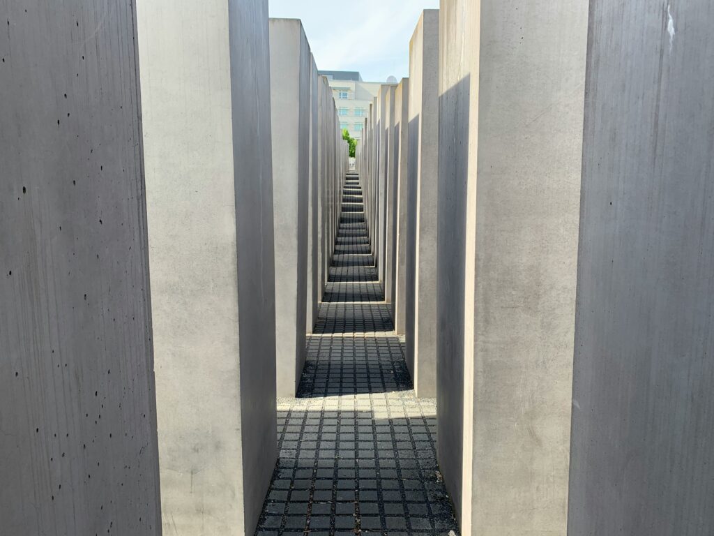 the United States Holocaust Memorial Museum